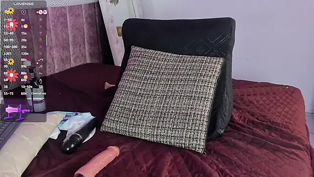 Niicolle_Evanss's cam snapshot