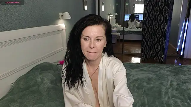 LinaJoy's cam snapshot