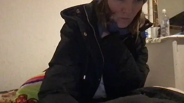 MeluaMauritius's cam snapshot