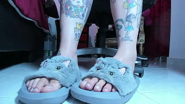 Taraa_Fox's cam snapshot