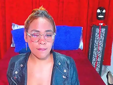 SharonCasttle's cam snapshot