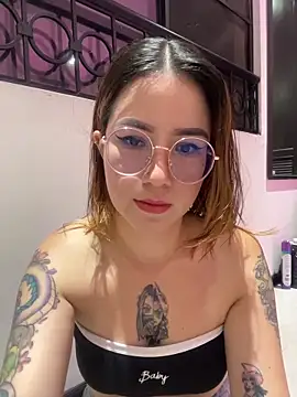 Annyhathatway's cam snapshot