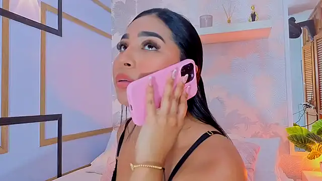 CharlotteGraay's cam snapshot