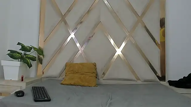 Selenaasm's cam snapshot