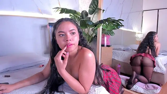 april_grey11's cam snapshot