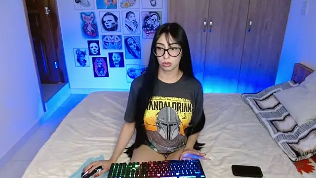 rachel_rosse11's cam snapshot