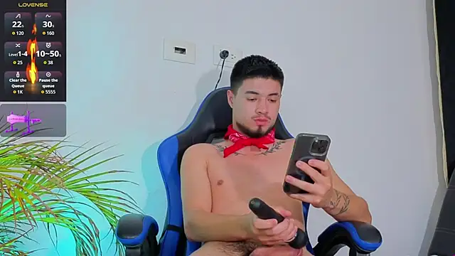 EdwardRoss_'s cam snapshot