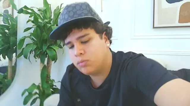 Naim_Bennetsex's cam snapshot