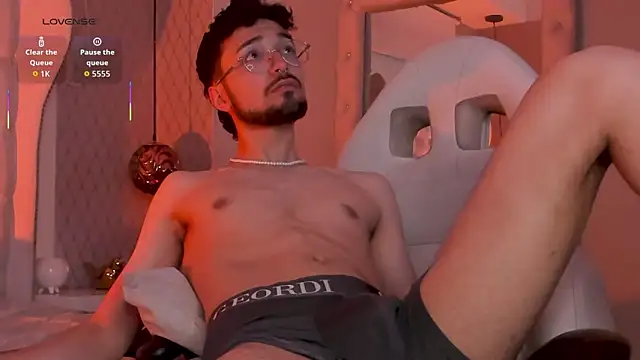 JonnyGreey's cam snapshot