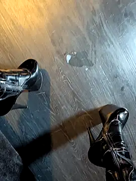 beauty-of-pain's cam snapshot