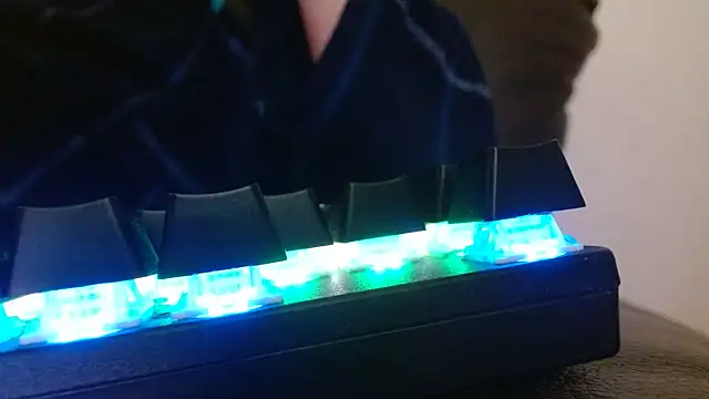 Heracles00's cam snapshot