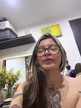 KoraSweett's cam snapshot