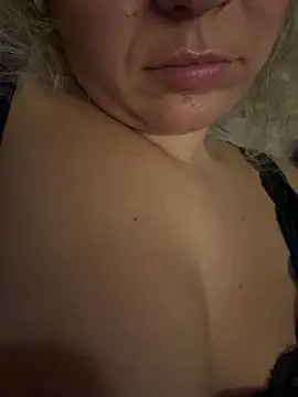 Daiana_Andra's cam snapshot