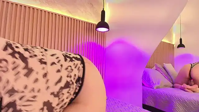 big_tits_in_your_face's cam snapshot