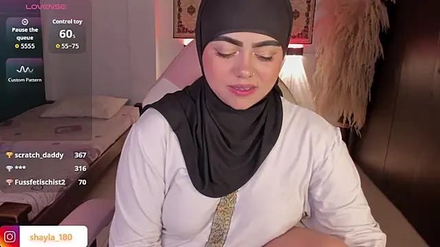 shayla_18's cam snapshot