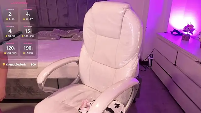 iam_sofiia's cam snapshot