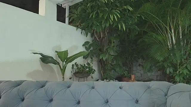 sharon_greey's cam snapshot