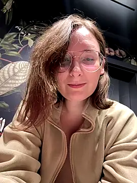 The_Snowwhitee live sex cam