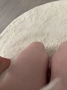 CaseyCumFace's cam snapshot