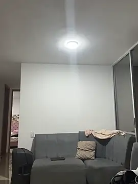 Pretty_Isadora's cam snapshot