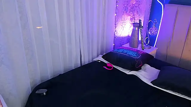 JeanneSabatier's cam snapshot