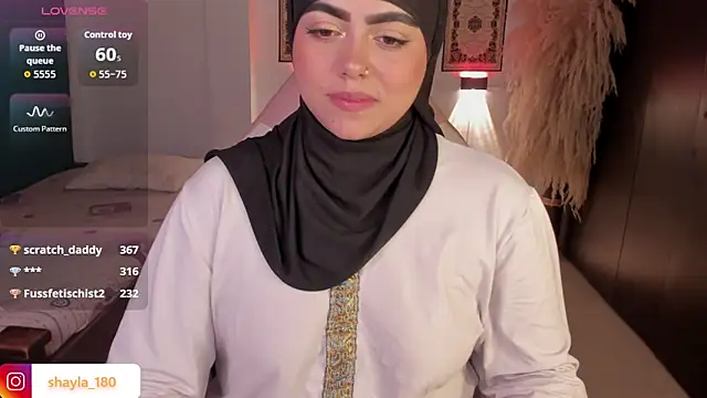 shayla_18's cam snapshot