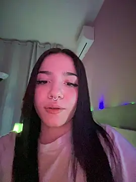 ShannonShanny live sex cam