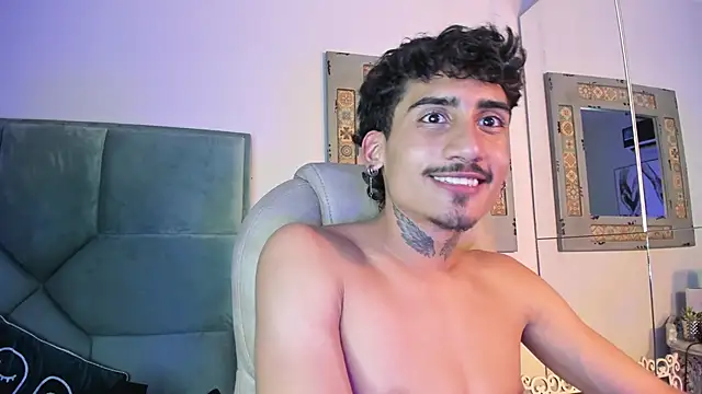 Mr_Strike live sex cam