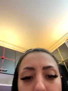 SelenaKimmy's cam snapshot