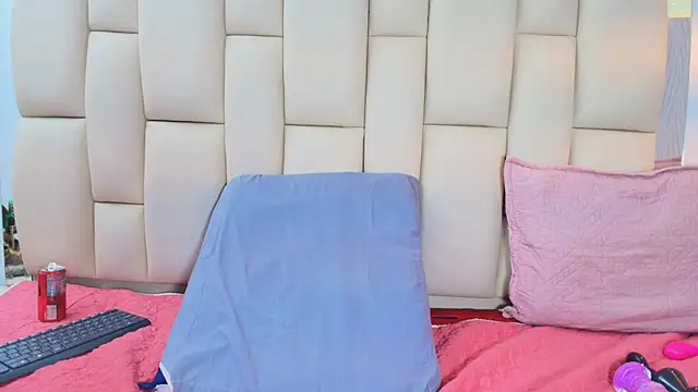 sweet_amye's cam snapshot