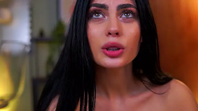 RavennaDArcy's cam snapshot