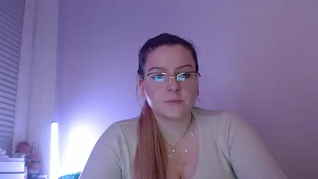 BritneySensual's cam snapshot