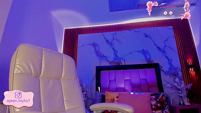 Jeen_Taylor's cam snapshot