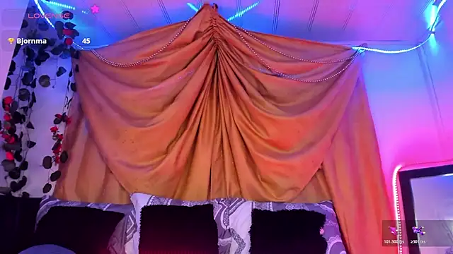 Ethan_Boyy live sex cam