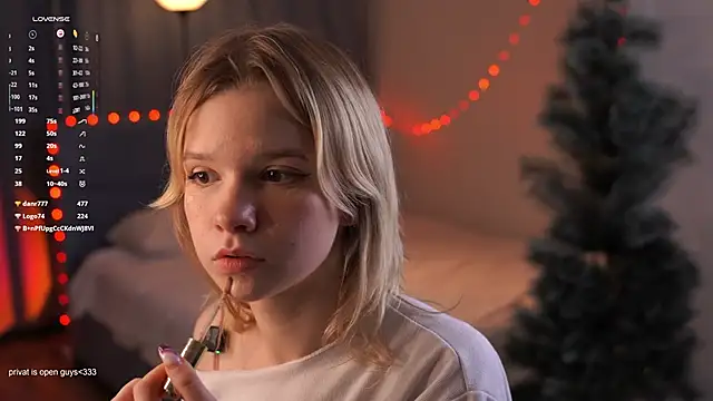 PhillisEsplin's cam snapshot