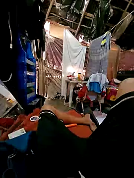 BillowedLeaper's cam snapshot