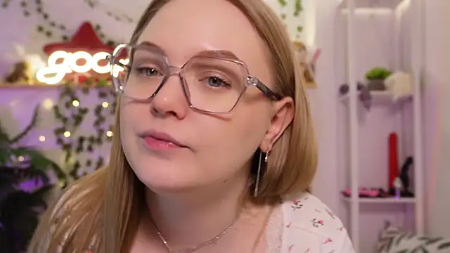 MonicaAsis's cam snapshot