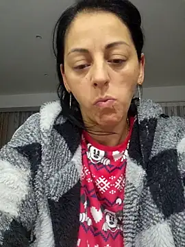 bruneta_sexy23 live sex cam