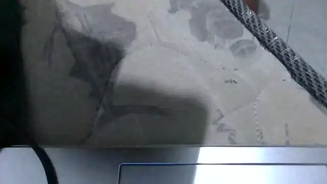 JUNINHOLEKEJR live sex cam