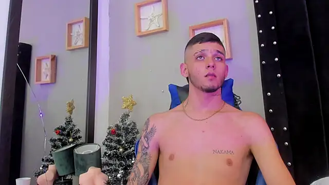 Mathewboy1 live sex cam