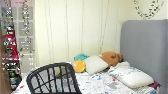 Felix_kitty live sex cam
