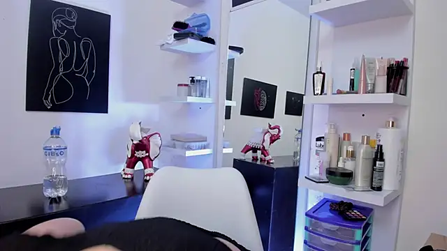 SeleneLuminari8 live sex cam