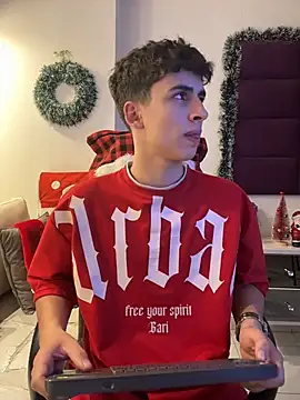 AdrianRinaldi live sex cam