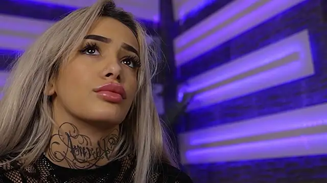 blondie_muller live sex cam