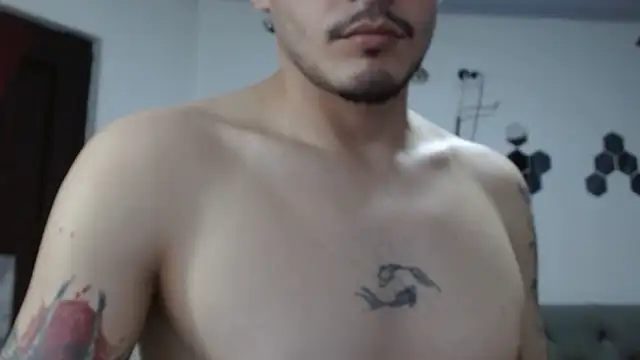 g0lden_boss live sex cam