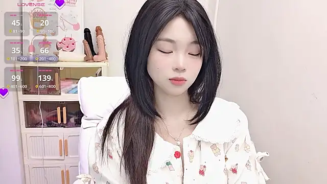 9aunatiis live sex cam