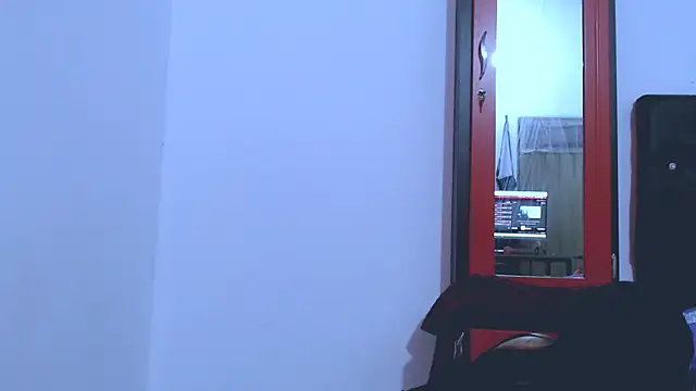 MiaLeon09's cam snapshot