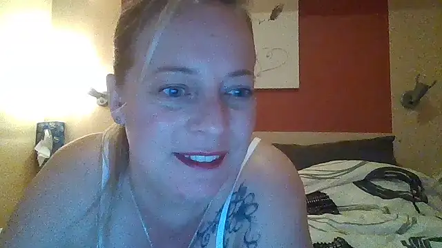 Miss-Chupagirly's cam snapshot