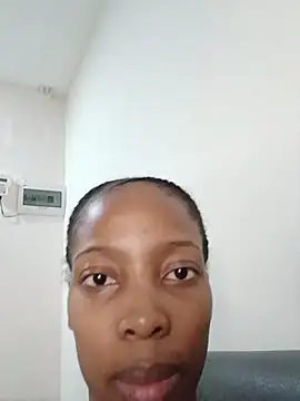 MsParisSmith live sex cam