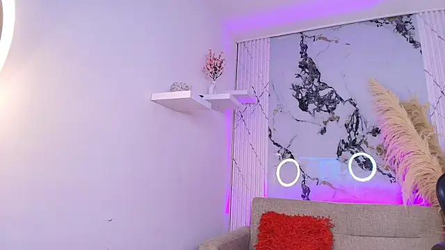 AriadnaLoren's cam snapshot